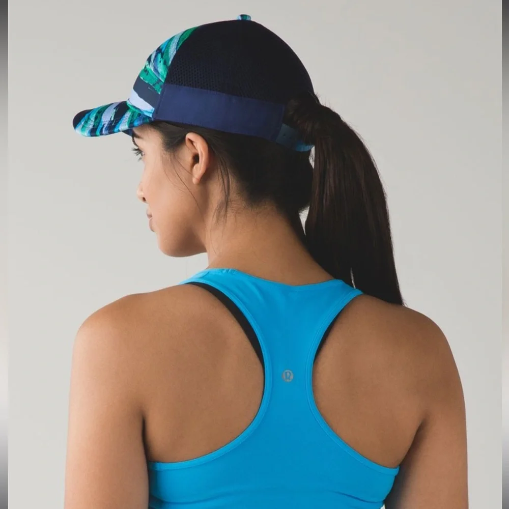 Lululemon Dash and Splash Cap